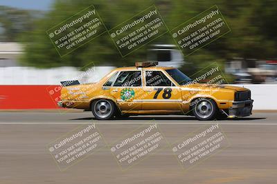 media/Oct-01-2022-24 Hours of Lemons (Sat) [[0fb1f7cfb1]]/130pm (Speed Shots)/